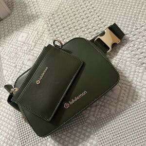 Lululemon Athletica Green Crossbody Bag with card Wallet